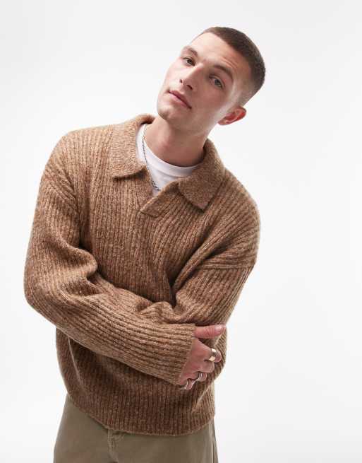 Topman – Jasnobeżowy sweter o luźnym kroju z otwartym kołnierzem