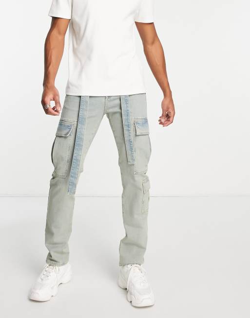 Topman – Jasnoniebieskie jeansy bojówki z prostymi nogawkami, paskiem i efektem przybrudzenia