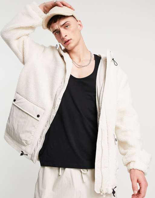 Topman – Kapuzenjacke aus Teddyfell in Creme mit Reißverschluss