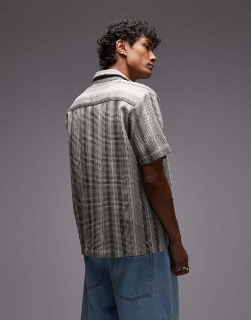 Topman – Kurzärmliges, gestreiftes Hemd in Grün und Weiß mit Reverskragen, 4 von 4