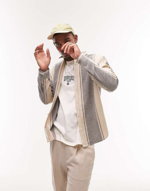 Topman – Langärmliges, gestreiftes Hemd aus Webstoff in verwaschenem Marineblau und Steinbeige mit normalem Schnitt