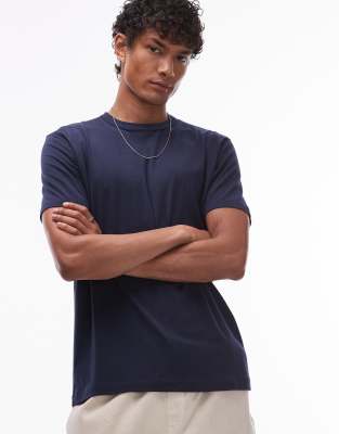 lightweight regular fit T-shirt in navy