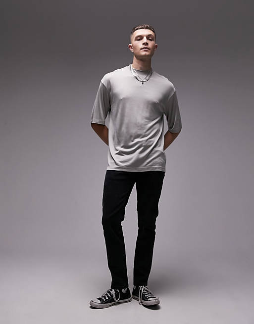 Topman – Locker geschnittenes T-Shirt aus Viskose in Grau | ASOS