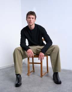 Long sleeve relaxed fit waffle t-shirt with henley in black