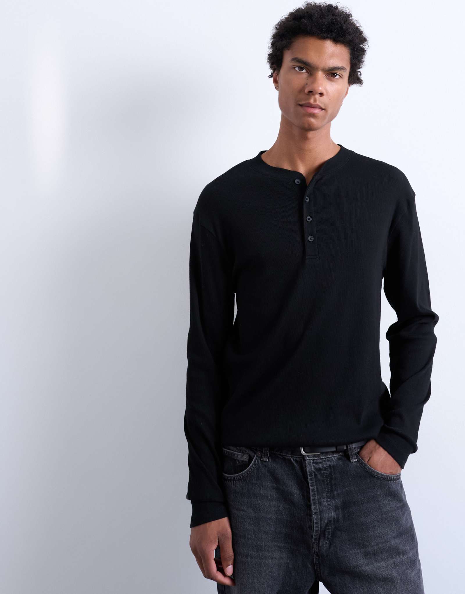 Черная футболка Topman с длинным рукавом в рубчик от Henley