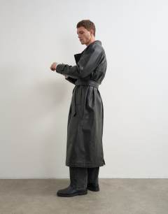 Model wearing Longline real leather trench jacket in black