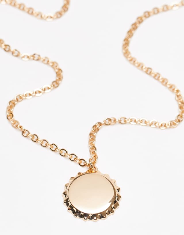 Topman necklace with bottle cap pendant in gold