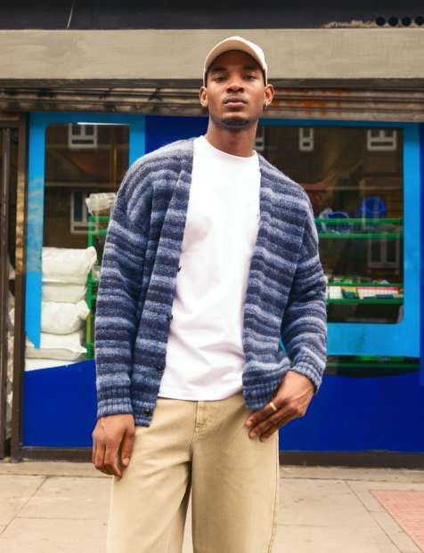 Topman – Niebieski kardigan oversize z abstrakcyjnym wzorem - view 1
