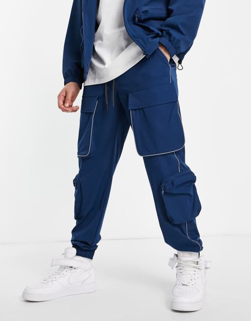 Topman – Niebieskie nylonowe spodnie bojówki o luźnym kroju z czterema kieszeniami, część zestawu