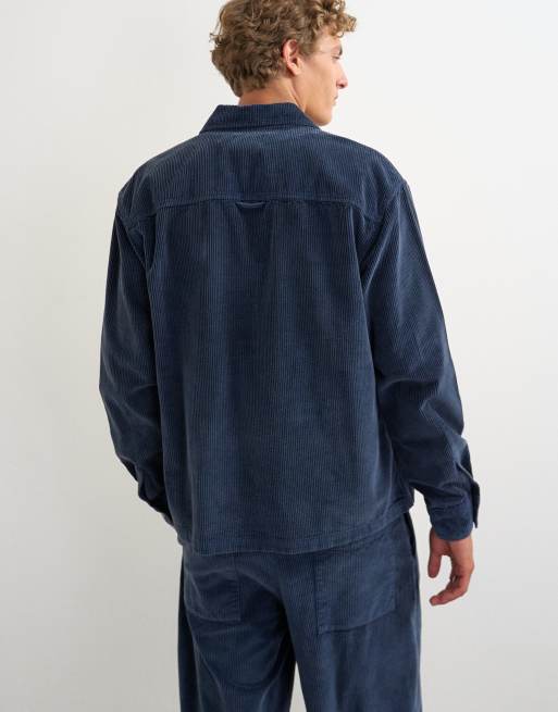 Topman Overshirt in lockerer Passform, cropped, aus gewaschenem Cord in verwaschenem Blau, 5 von 5