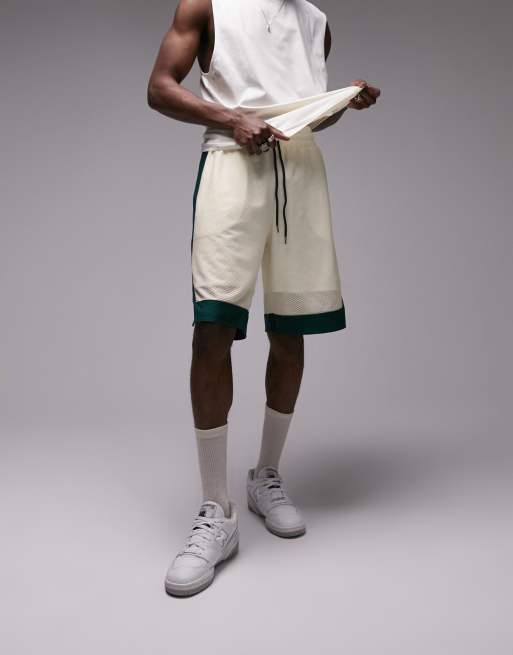Topman - Oversized basketbalshort in ecru en groen