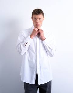 Oversized fit formal shirt in white