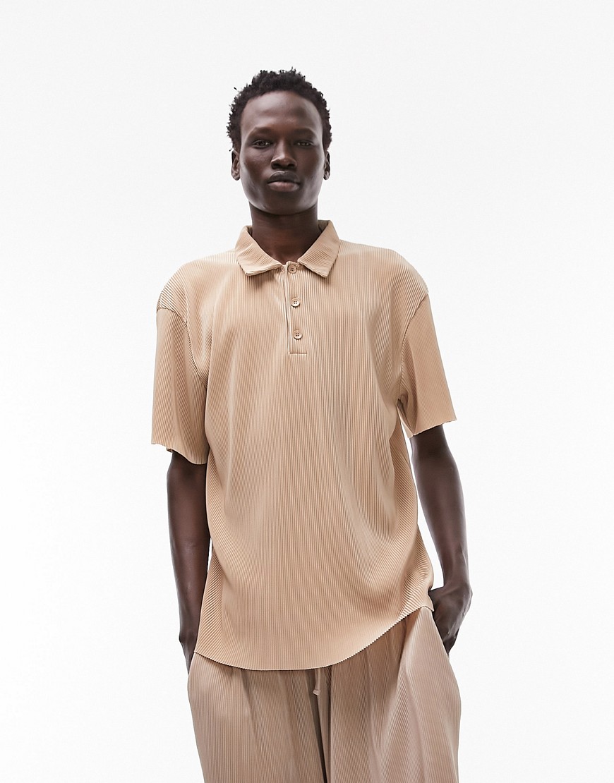oversized fit plisse polo in stone-Neutral