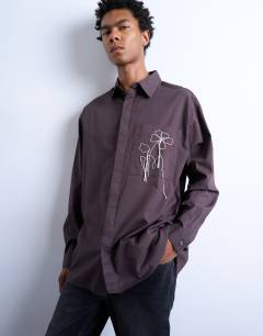 Oversized fit poplin shirt with floral embroidery in brown