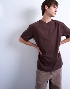 Model wearing Oversized fit suede touch t-shirt in brown