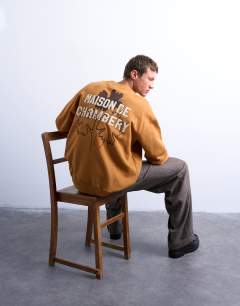 Oversized fit sweatshirt with Maison de Chambrey back embroidery in brown