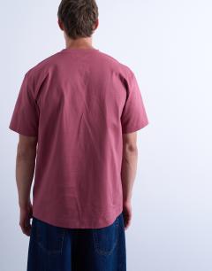 Model wearing Oversized fit t-shirt in dusty rose
