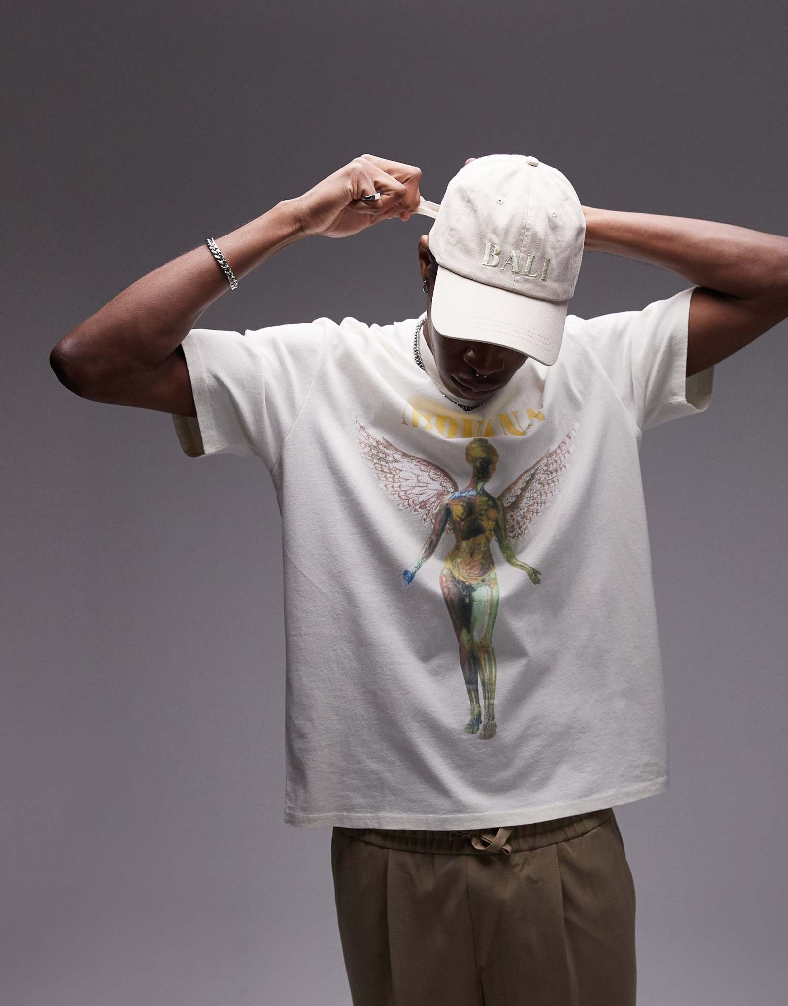 Футболка Topman oversize fit с принтом Nirvana angel цвета экрю 10890₽