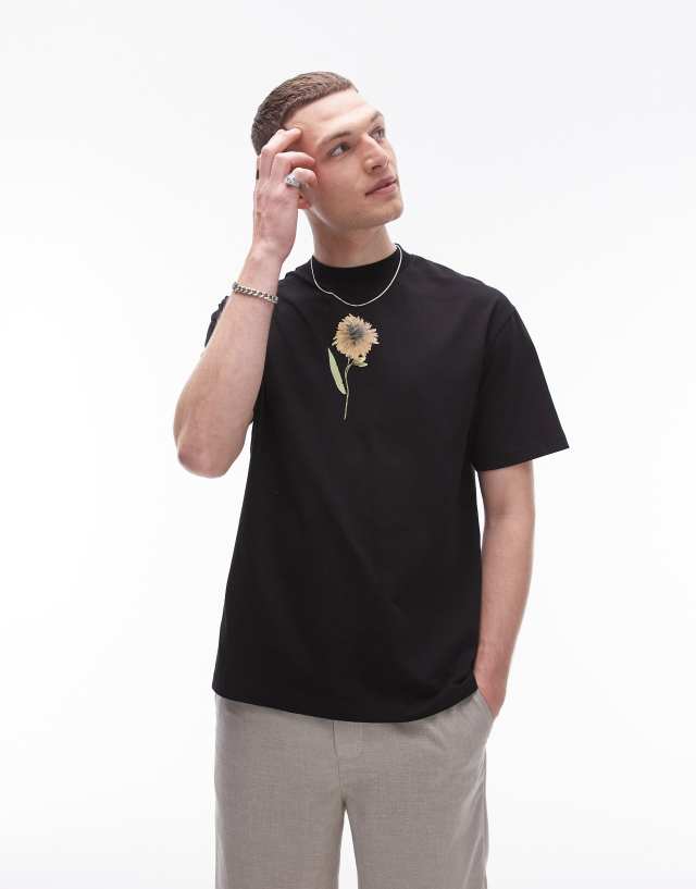 Topman - oversized fit t-shirt with pressed floral chest print in black