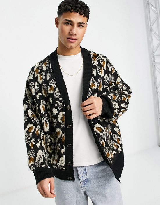 https://images.asos-media.com/products/topman-oversized-knitted-abstract-print-cardigan/201506758-1-multi?$n_550w$&wid=550&fit=constrain