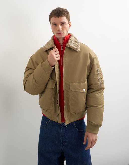Topman oversized nylon bomberjakke med krave i imiteret lammeskind i beige, 2 af 5