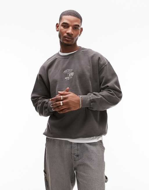 Topman - Oversized sweatshirt met geborduurde paddenstoelen in zwart met wassing
