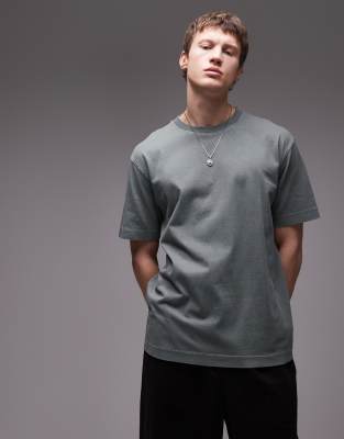 oversized washed t-shirt in sage-Green
