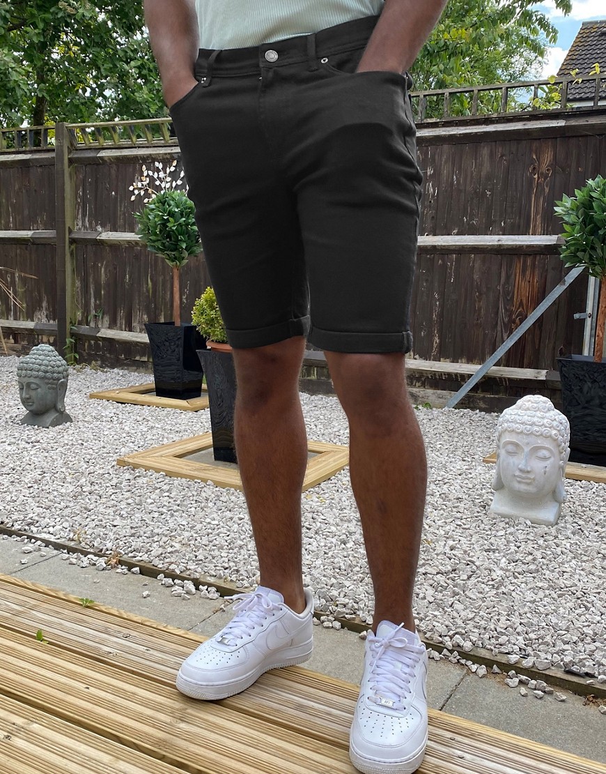 Topman - Pantaloncini di jeans skinny nero slavato con strappi e rammendi