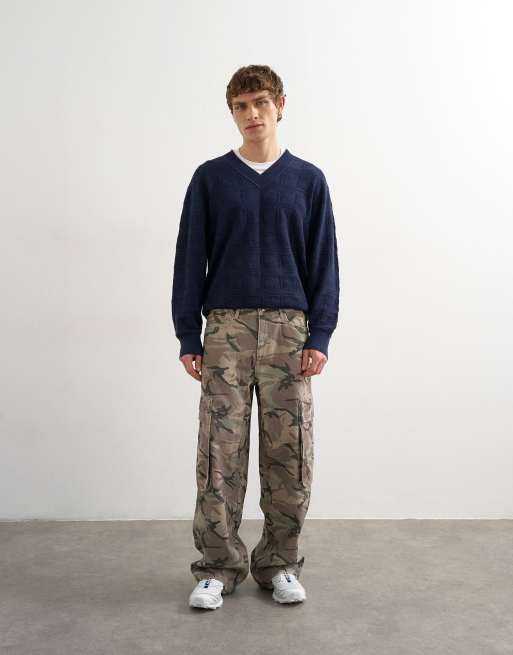 Topman - Pantaloni cargo ampi in twill con stampa mimetica, 4 di 5