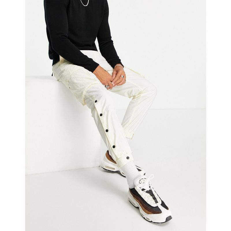 Pantaloni e chino Pantaloni cargo Topman - Pantaloni cargo bianco sporco con logo
