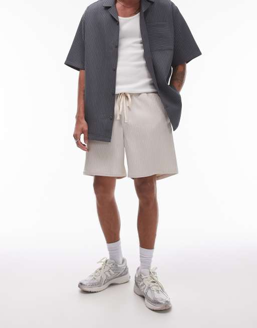 Topman plisse shorts in gray, 2 of 5