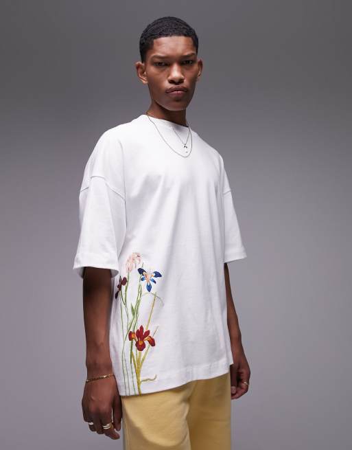 T-Shirt Oversize - White Embroidery