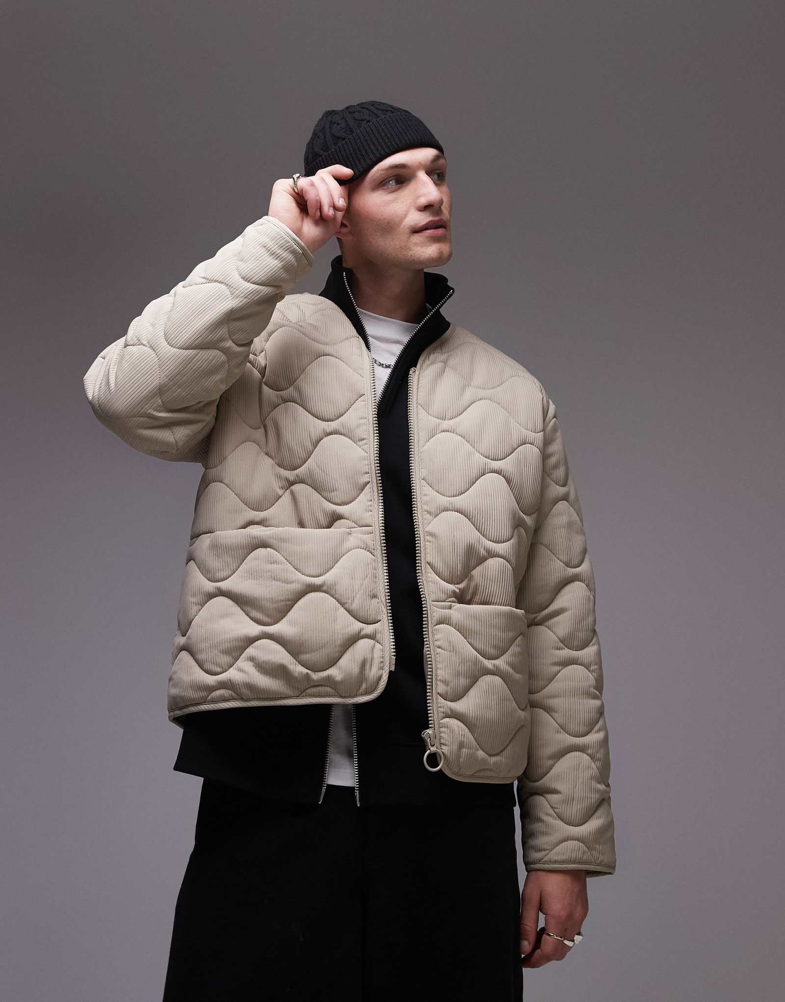 Стеганая куртка-бомбер Topman кремового цвета
