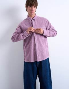 Model wearing Regular fit cord shirt in washed lilac