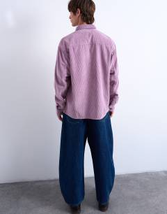 Model wearing Regular fit cord shirt in washed lilac