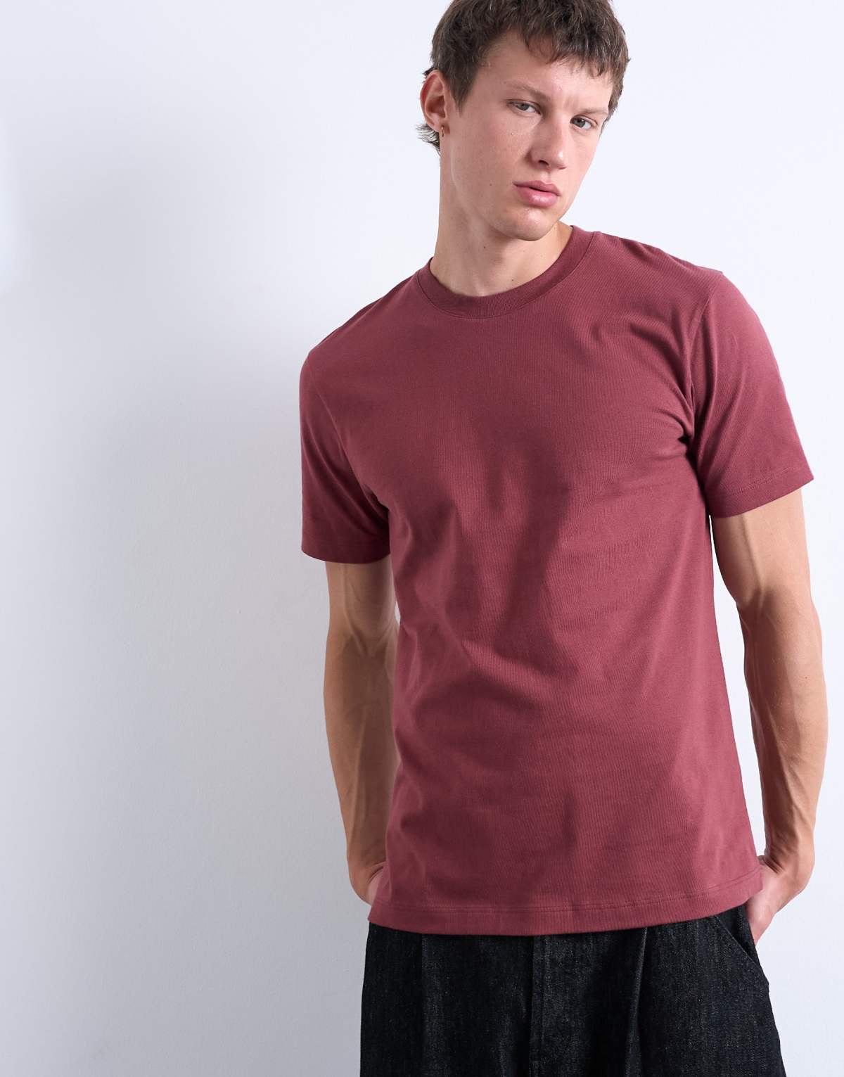 Topman regular fit t-shirt in burgundy