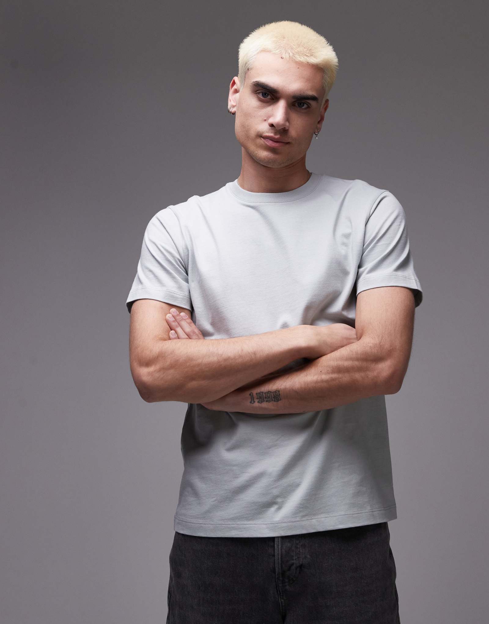 Футболка Topman regular fit серого цвета