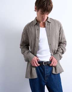 Regular fit textured gingham check shirt in brown