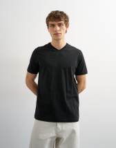 Topman regular fit v neck t-shirt in black