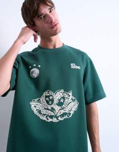 Model wearing Relaxed Angels Verona sports t-shirt in green 