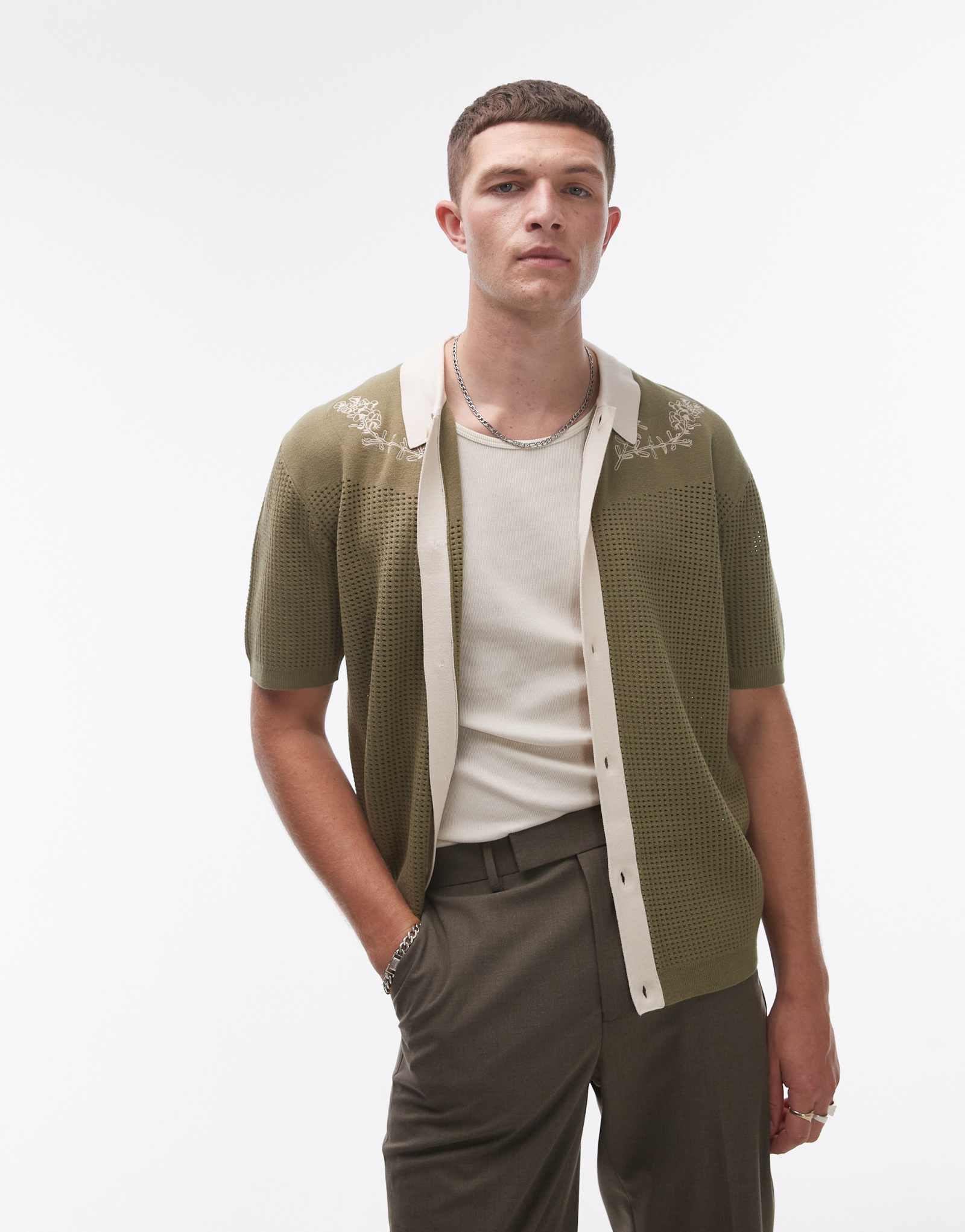 Вязаная рубашка с вышивкой Topman цвета хаки