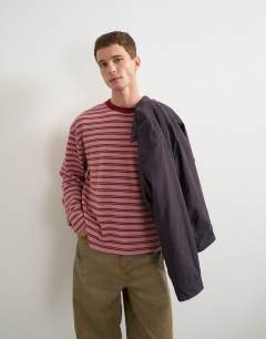 Model wearing Relaxed fit crop long sleeve t-shirt with textured stripe in pink