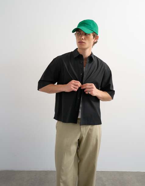 Topman relaxed fit crop poplin short sleeve shirt in black - view 1