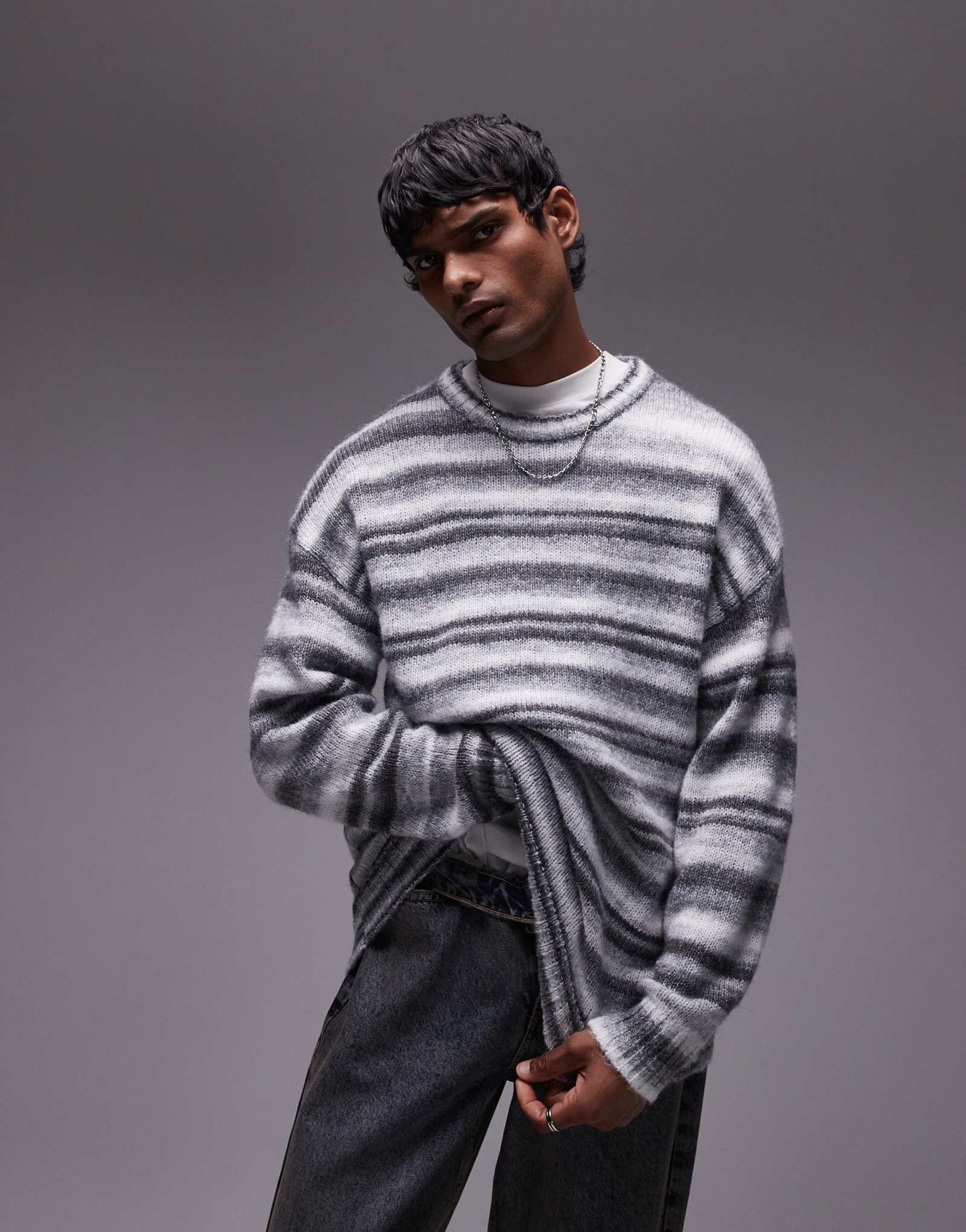 Свитер с ворсом свободного кроя Topman в серую полоску