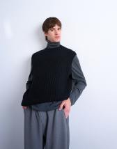 Topman relaxed fit knitted cable tank in black