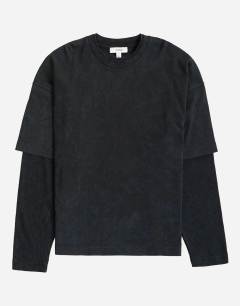 Model wearing Relaxed fit layered t-shirt with waffle sleeve in washed black