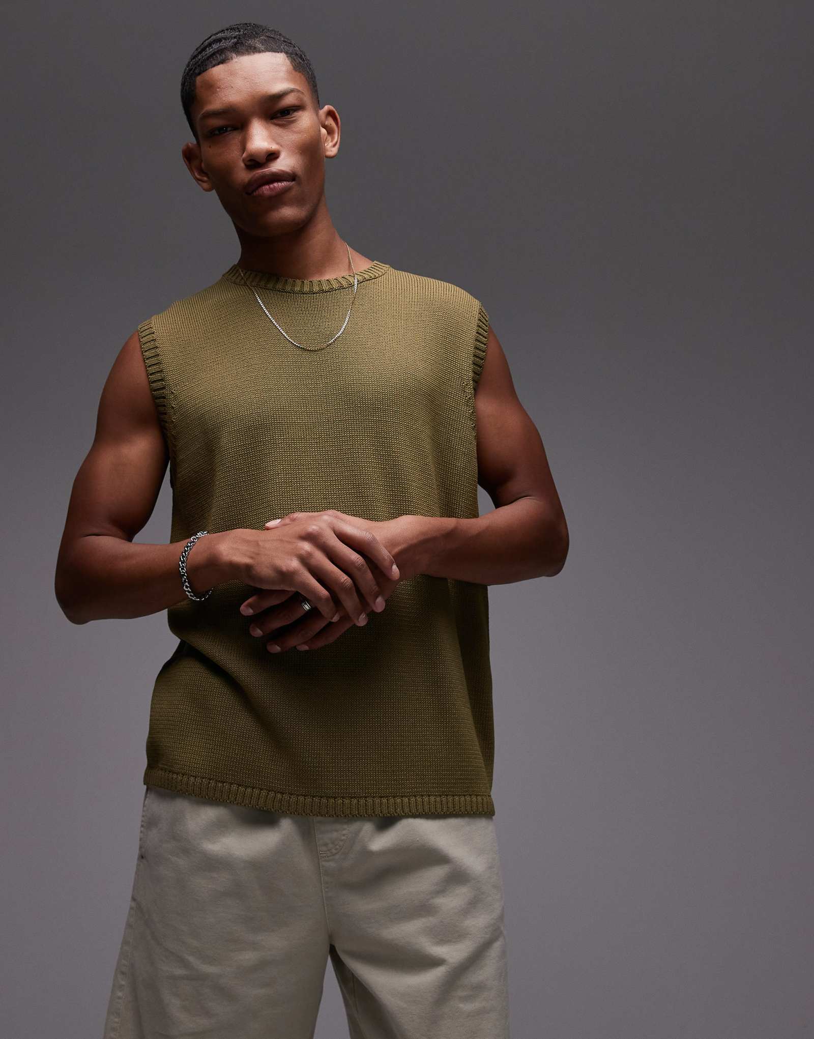 Легкий трикотажный жилет свободного кроя Topman цвета хаки