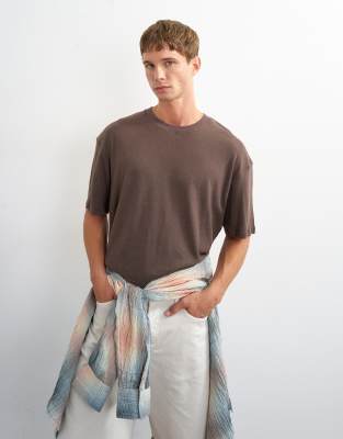 Relaxed fit linen mix t-shirt in brown