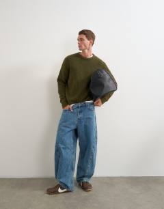 Model wearing Relaxed fit loose knit jumper in khaki