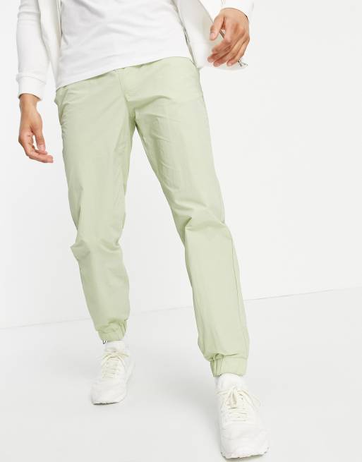 Uniqlo pull best sale on jogger pants